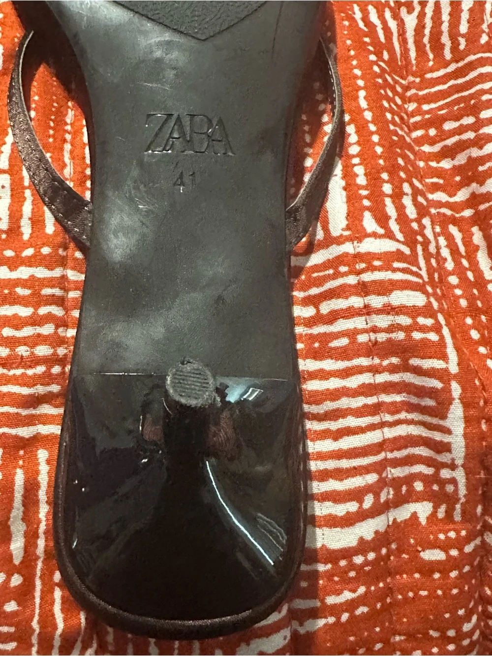 ZARA Chocolate Brown Satin Thong Kitten Heel Sandals Size 41 - Picture 7 of 9